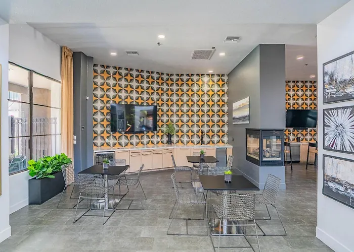 Stadium District Retreat Pool Gym & Westgate Apartment Glendale