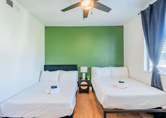 Stadium District Retreat Pool Gym & Westgate Apartment